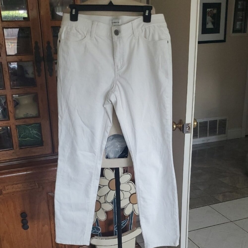 Liz Claiborne White Straight Leg Pants